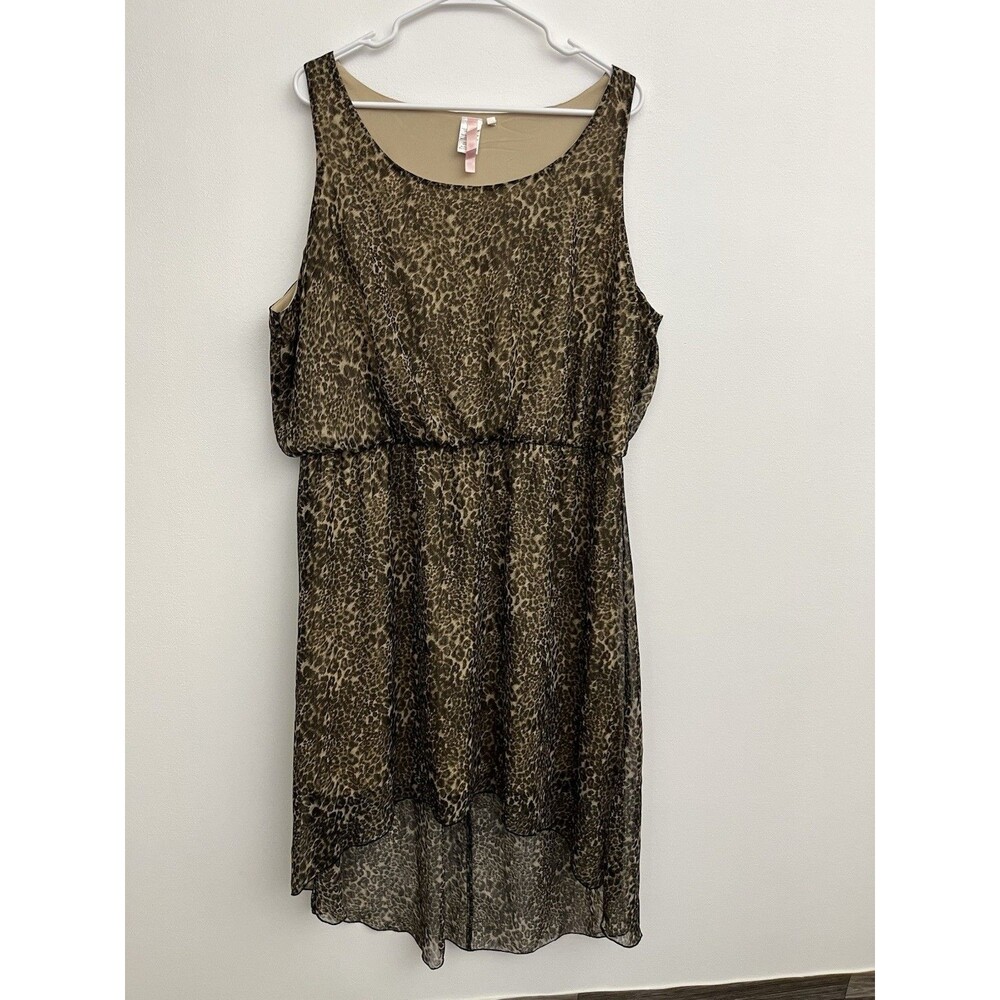 Three Pink Hearts Women’s Dress Plus Size 3XL Sleeveless  Hi-Low Animal Print